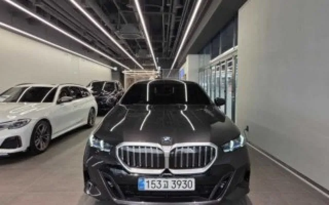 인천저신용중고차전액할부여유자금 5시리즈 (G60) 530i xDrive 매물 사진 20 - 2025/05 18,546km