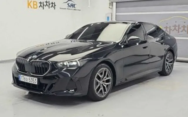 인천저신용중고차전액할부여유자금 5시리즈 (G60) 520i 매물 사진 6 - 2026/01 13,658km