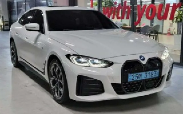 인천저신용중고차전액할부여유자금 i4 eDrive 40 매물 사진 9 - 2022/08 84,260km